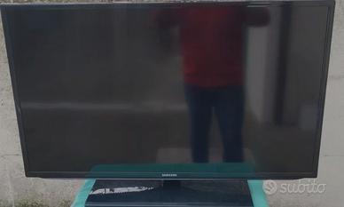 TV Samsung 40 pollici usato per poco tempo