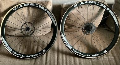 Due ruote complete in carbonio