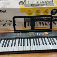 tastiera yamaha  psr-f52