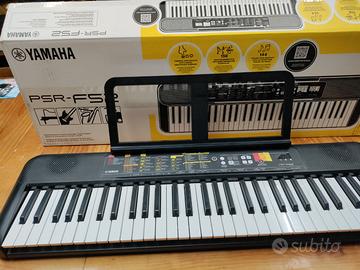 tastiera yamaha  psr-f52