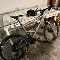 Mtb cannondale jekyll