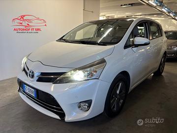 Toyota Verso 1.6 D-4D - 7 POSTI -