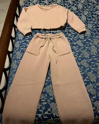 Tuta beige felpata donna