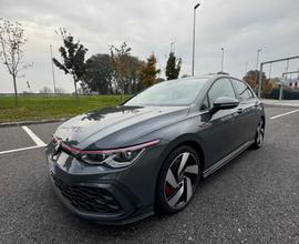 VOLKSWAGEN Golf 8 GTI