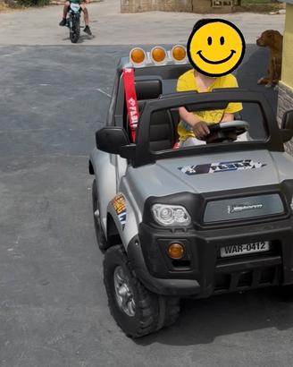 Macchina per bambini elettrica