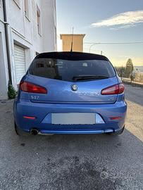 alfa 147 allestimento q2