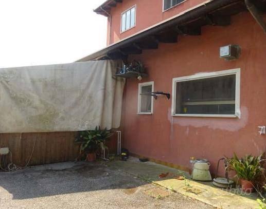 Immobile in asta di 398 m² con 4 locali a Fossalta - Altro