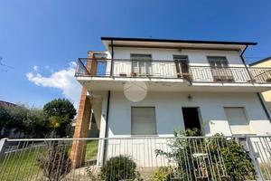 VILLA SINGOLA A RAVENNA