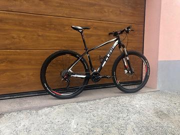 Cube Attention Taglia M