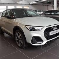 Audi A1 30 TFSI 110cv Identity Contrast