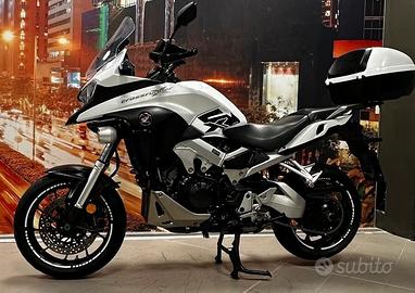 Honda CrossRunner 800 E4