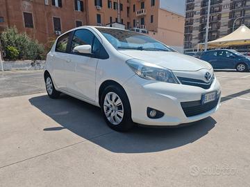 Toyota Yaris 5 Porte Yaris 5p 1.3 Active - Veicol