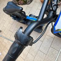 Bici elettrica sportiva per bambino