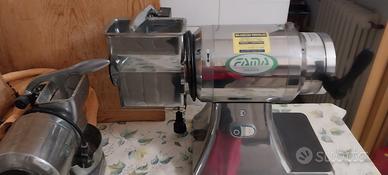 combinato:tritacarne e grattugia professionale 