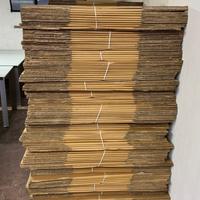 Stock Cartoni grandi 80X60X45