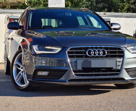 Audi A4 Avant S line