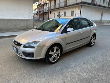 Ford Focus 1.6 TDCI 110 CV