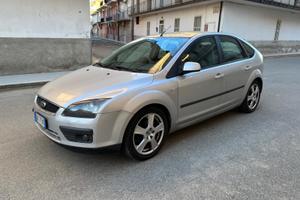 Ford Focus 1.6 TDCI 110 CV