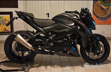 Suzuki GSX-S 1000 Matt Black Edition
