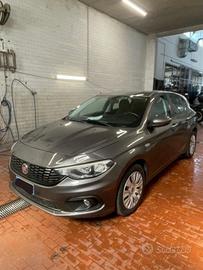 FIAT Tipo 1.3 Mjt S&S 5 porte Easy