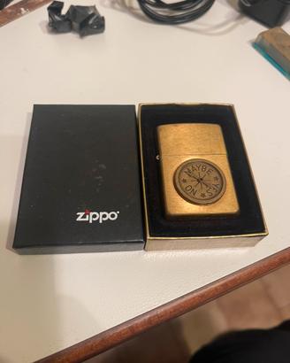 ZIPPO INDECISO