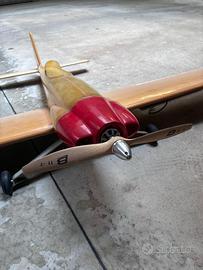 Aeromodello elettrico- Apertura alare: 130 cm