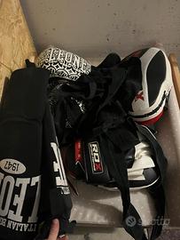Guantoni e altro - kick boxing & muay thai