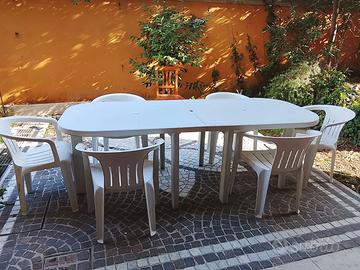 Tavolo da giardino
