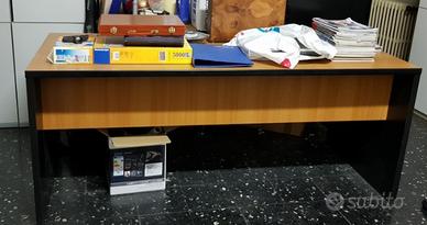 Scrivania Marrone e nero