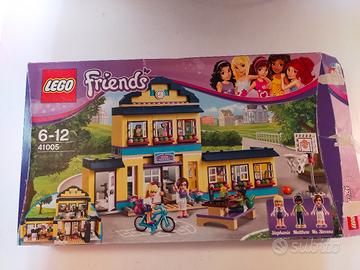 lego Friends 41005 il liceo di Heartlake (2013) 