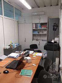 Immobile di 300 m² con 1 locale a Capannori