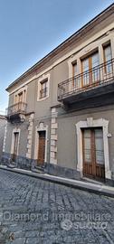 Casa indipendente al centro di Linguaglossa