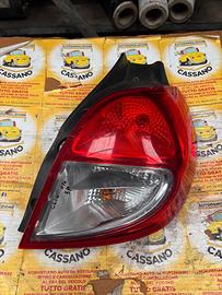 FARO POSTERIORE DESTRO RENAULT CLIO 3 PORTE ANNO:2
