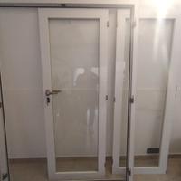 Porta in alluminio con vetrocamera