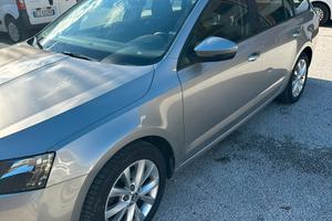 Skoda Octavia GTec metano 2017