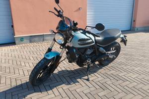 Ducati Scrambler Sixty2