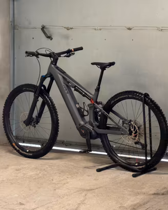E-MTB Cube ONE44 800Wh 2025 CARBON come nuova