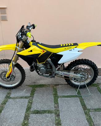Suzuki RM 125 - 2006 targato
