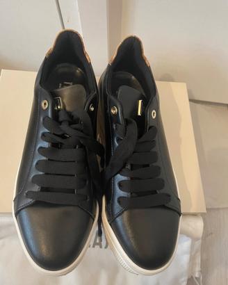 Scarpe ALVIERO Martini prima classe