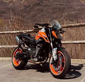 KTM Duke 790L Full-Akrapovič