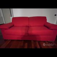 Divano 3 posti e divano 2 usati