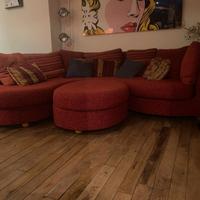 Divano con pouf coordinato