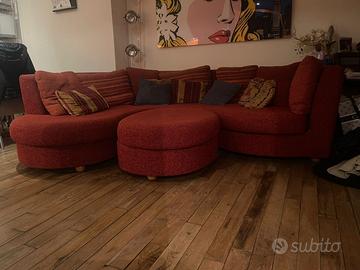 Divano con pouf coordinato