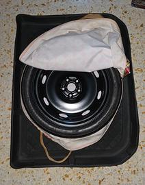 Audi TT mk2 2007 - 2014 ruota di scorta e tappeto