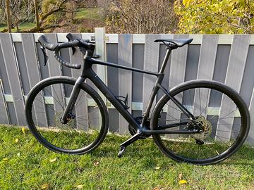 Cube Attain C:62 Race