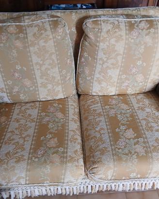 Divano artigianale 2 posti