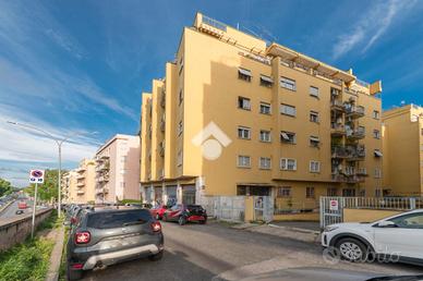 2 LOCALI A ROMA