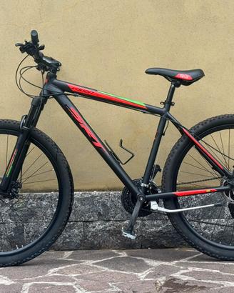 Mountain bike SRT Vision 27.5 con freni a disco