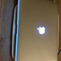 Apple Macbook Pro 15,4 '' mid 2015