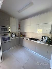 Cucina angolare ERNESTOMEDA